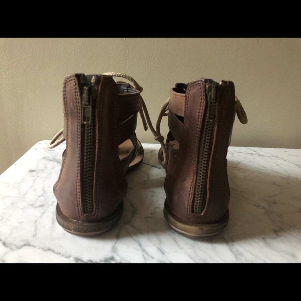 Boutique 9 Lace Gladiator Leather Sandals - Picture 2 of 6